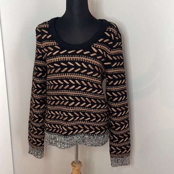 Black and Tan Patterned Women's Sweater - Picture 1 of 9